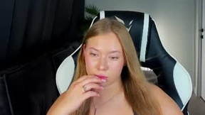 Recent Screenshot of  coral1ne_clark