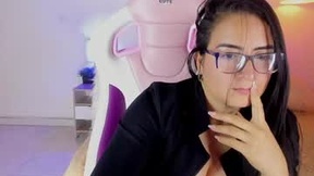 हाल ही का स्ट्रीनिॉट cristhal_white