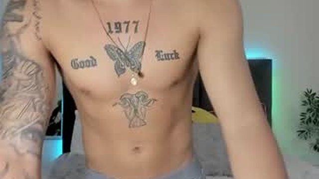 cristopher_strong