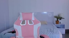 Recent Screenshot of  crystal_lin