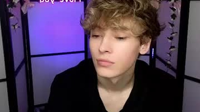 curly_twinkboy