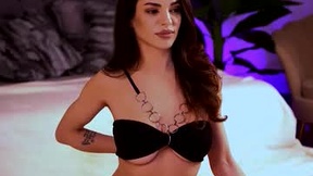 Recent Screenshot of  curvedlizzie