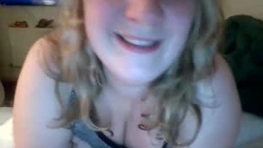 Recent Screenshot of  curvyblond20
