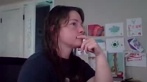 Recent Screenshot of  curvycatey