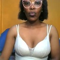curvylyin's Profile Picture