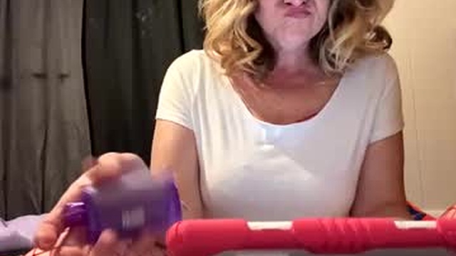 cuteblondbabe