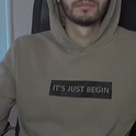 d_____________k's Profile Picture