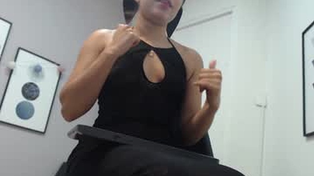 daniela_evans