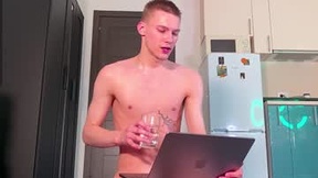Recent Screenshot of  davey_ebash