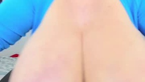 Recent Screenshot of  desirehugeboobs4you