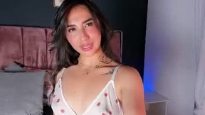 Recent Screenshot of  divine_honey