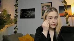 Recent Screenshot of  dolce_betty