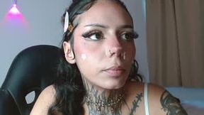 Recent Screenshot of  doll_bite
