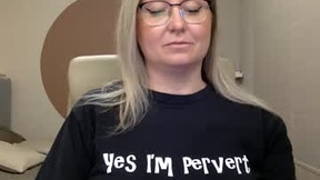 Recent Screenshot of  dom_mummy