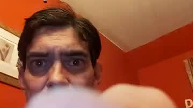 dowhatuwantwithme100