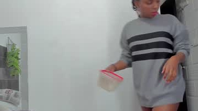 ebony_joness2