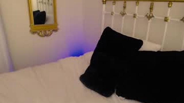 eevie_moon