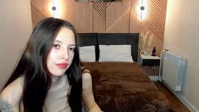 Recent Screenshot of  elise_robbie