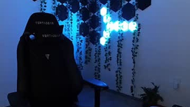 ella_ecstasy