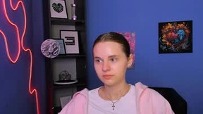 Recent Screenshot of  elli_ashley