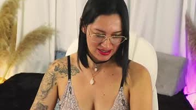 ellie_ramos