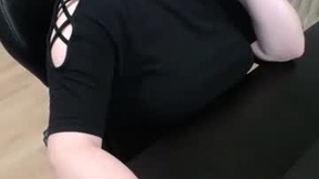 Aktueller Screenshot von elly_petite