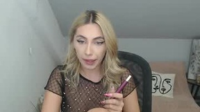 Recent Screenshot of  ellycarter