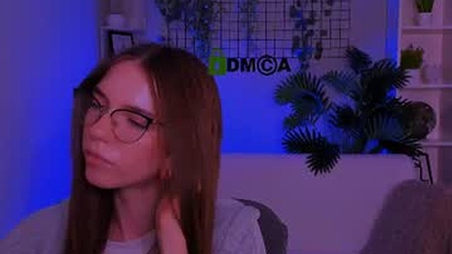 emilia_fly
