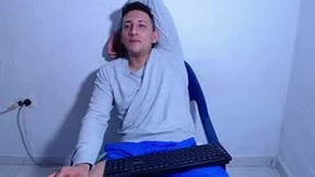 Recent Screenshot of  emiliocum_24