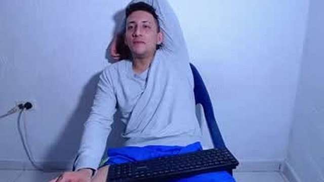 emiliocum_24