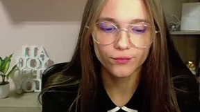 Recent Screenshot of  emilly_lust99