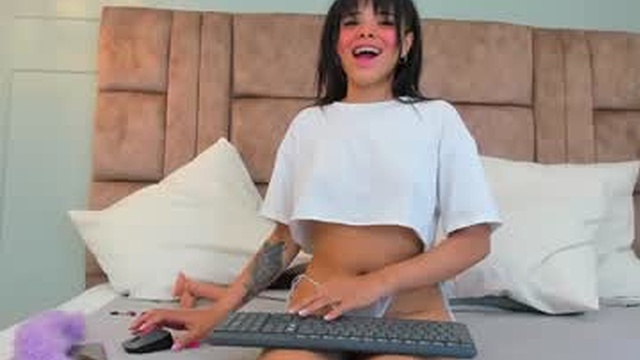 emilly_moonn