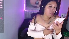 Recent Screenshot of  emily_rosse04