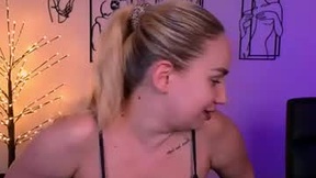 Recent Screenshot of  emilynxx