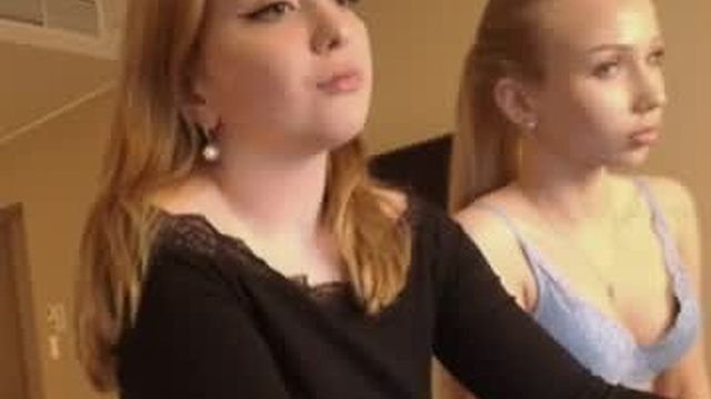 emma_blush69