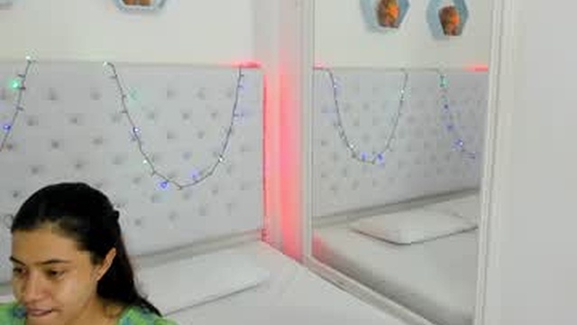 emma_loops16