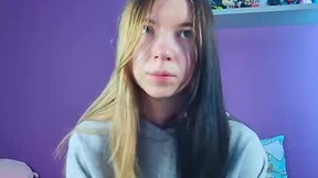 Recent Screenshot of  emmie_everly