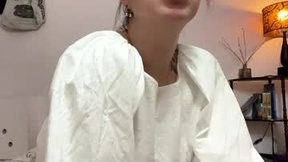 Recent Screenshot of  evelyn_charm