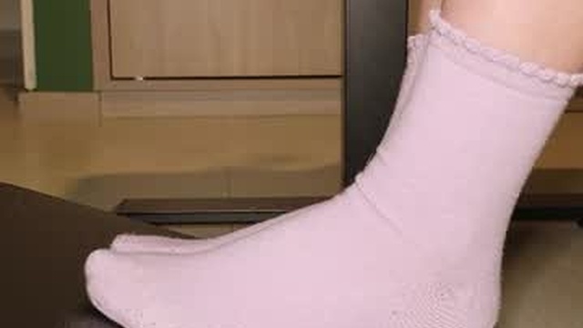 feetbeth26