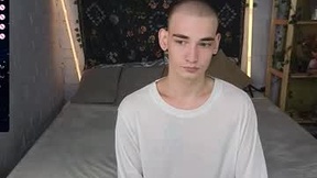 Recent Screenshot of  forever_eren