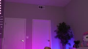 हाल ही का स्ट्रीनिॉट fox_alina