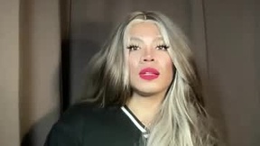 Recent Screenshot of  foxli_xx