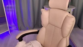 Recent Screenshot of  foxy_queeen