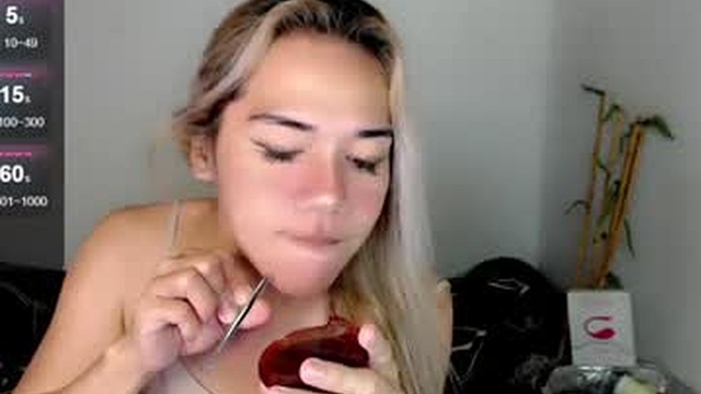 foxyinnocentstar