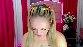 Recent Screenshot of  glexie_blond