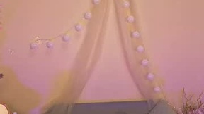 Recent Screenshot of  golden_lilyy