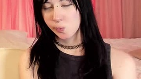 Recent Screenshot of  gothlovv