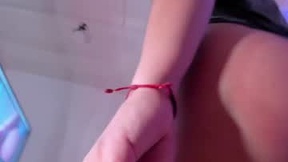 Recent Screenshot of  hairy_giirl20