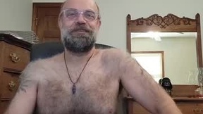 Recent Screenshot of  hairydaddybear69