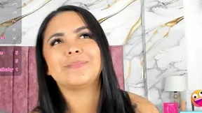 Recent Screenshot of  hillarybigboobs